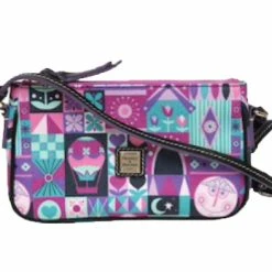 Coupon ⭐ Disney Dooney & Bourke Bag - It's A Small World - Pouchette ????